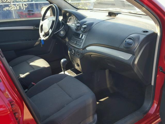 KL1TD56E59B663526 - 2009 CHEVROLET AVEO LS RED photo 5