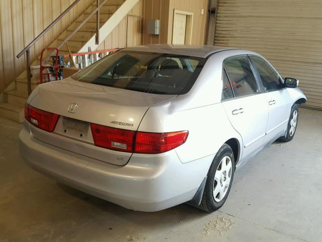 1HGCM56445L002561 - 2005 HONDA ACCORD LX SILVER photo 4