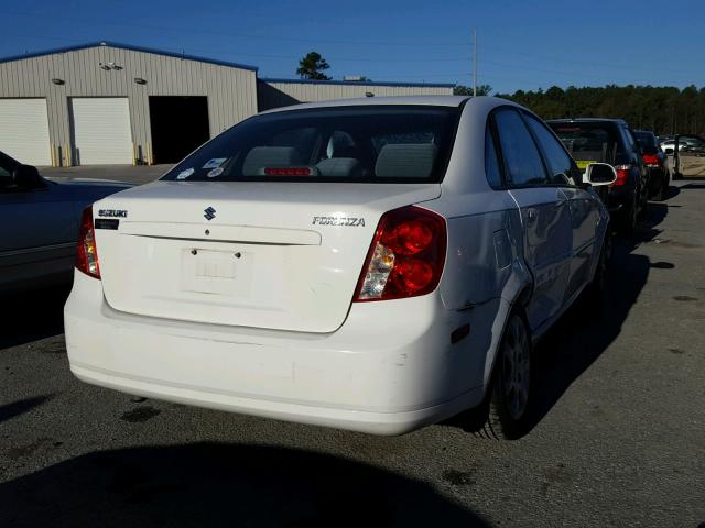 KL5JD56Z85K178512 - 2005 SUZUKI FORENZA S WHITE photo 4