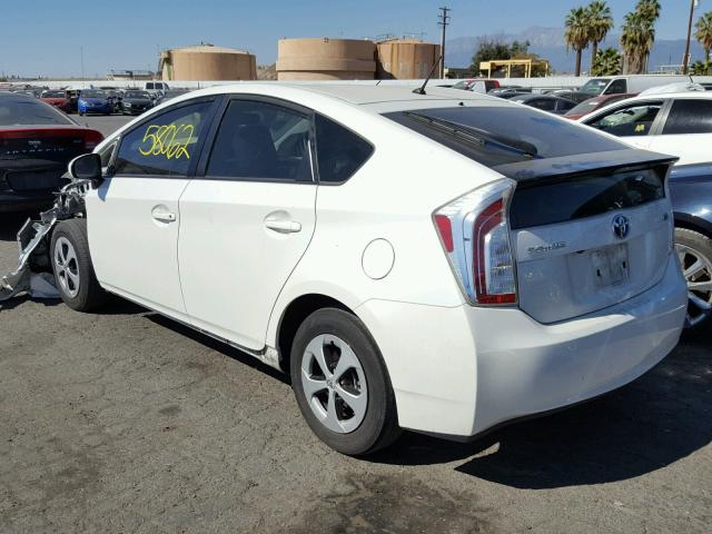 JTDKN3DU0F0479005 - 2015 TOYOTA PRIUS WHITE photo 3