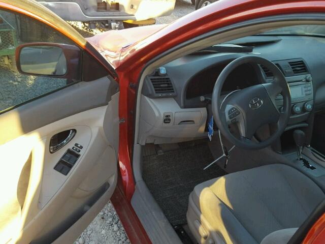 4T1BE46K99U303645 - 2009 TOYOTA CAMRY BASE RED photo 9