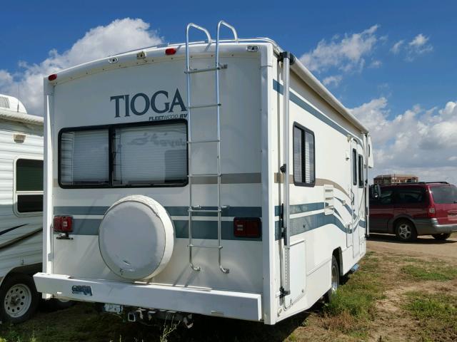 1FDXE40S2XHB55245 - 2000 FLEETWOOD TIOGA WHITE photo 4