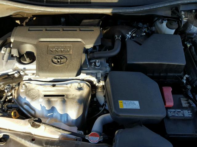 4T1BF1FK9GU249191 - 2016 TOYOTA CAMRY LE GRAY photo 7