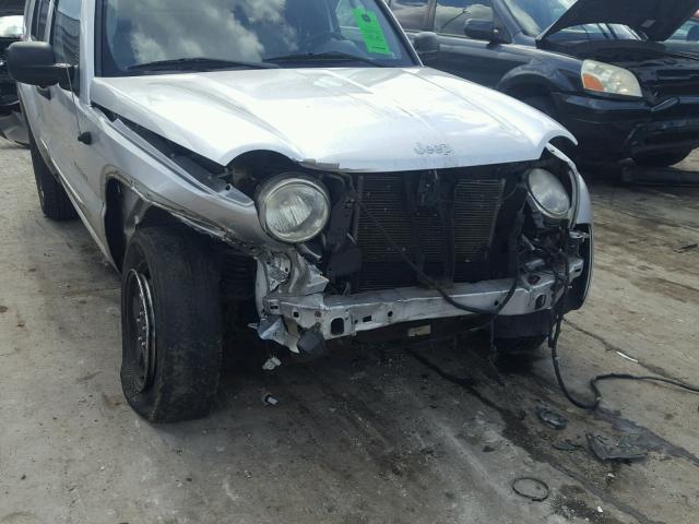 1J4GL58K54W172367 - 2004 JEEP LIBERTY LI SILVER photo 9