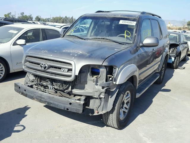 5TDZT34A74S220922 - 2004 TOYOTA SEQUOIA SR GOLD photo 2