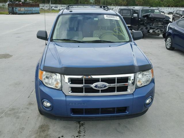 1FMCU03GX9KA26032 - 2009 FORD ESCAPE BLUE photo 9