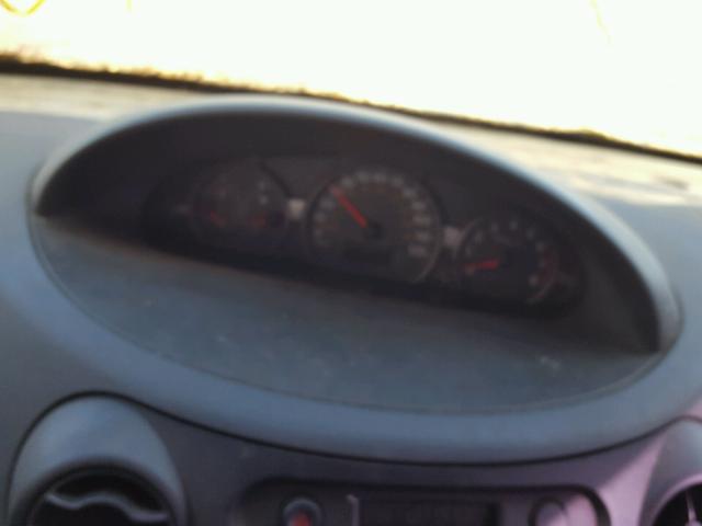 1G8AG52F44Z102895 - 2004 SATURN ION LEVEL WHITE photo 8