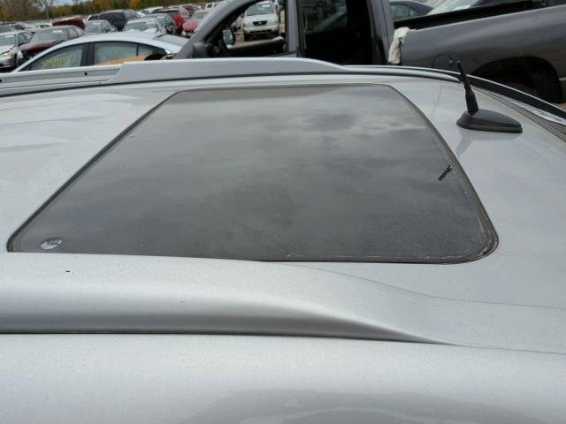 2CNDL73F756068789 - 2005 CHEVROLET EQUINOX LT SILVER photo 10