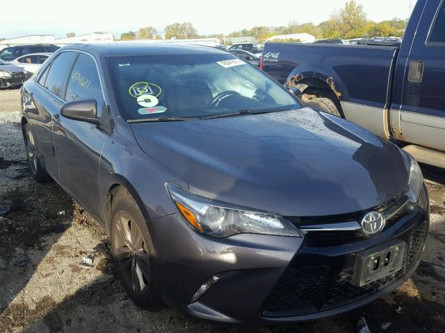 4T1BF1FK3FU097701 - 2015 TOYOTA CAMRY LE SILVER photo 1