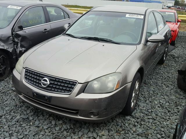 1N4AL11D85C301694 - 2005 NISSAN ALTIMA GRAY photo 2