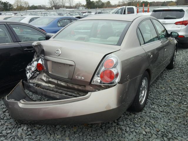 1N4AL11D85C301694 - 2005 NISSAN ALTIMA GRAY photo 4