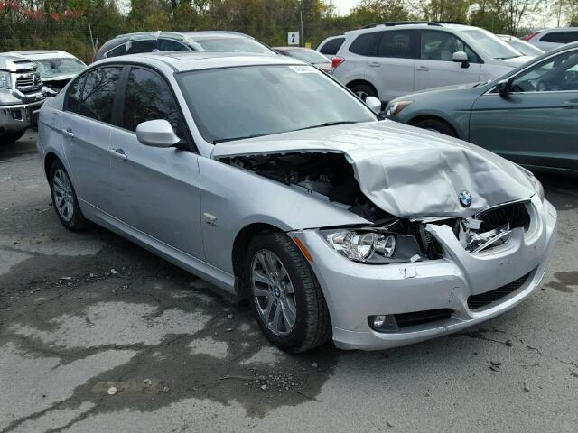 WBAPK5G54BNN30644 - 2011 BMW 328 XI SUL SILVER photo 1