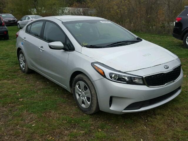 3KPFK4A77HE083176 - 2017 KIA FORTE SILVER photo 1