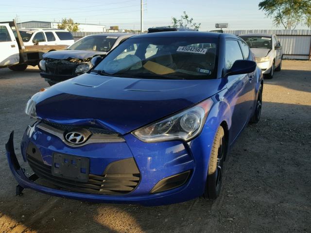 KMHTC6AD2CU063781 - 2012 HYUNDAI VELOSTER B BLUE photo 2