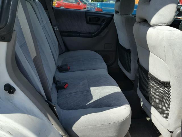 JF1SF65502H741192 - 2002 SUBARU FORESTER S 白色 照片 6