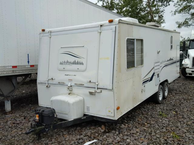 4CT110L2X47204478 - 2004 FLEETWOOD CARMEL CP WHITE photo 2