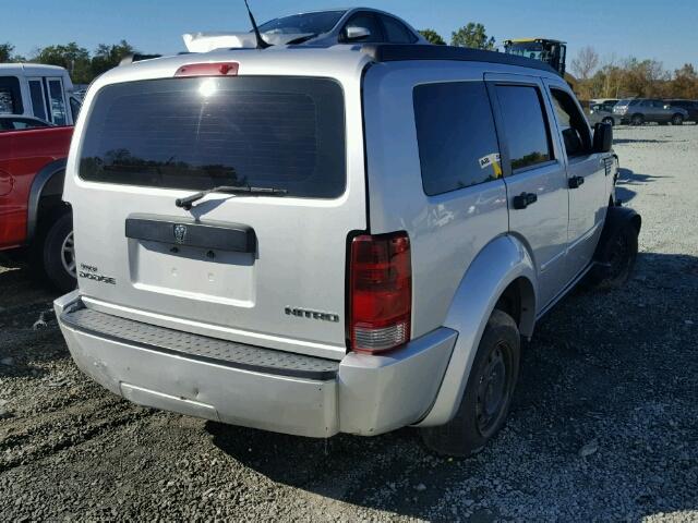 1D4PT2GK3BW525386 - 2011 DODGE NITRO SE SILVER photo 4