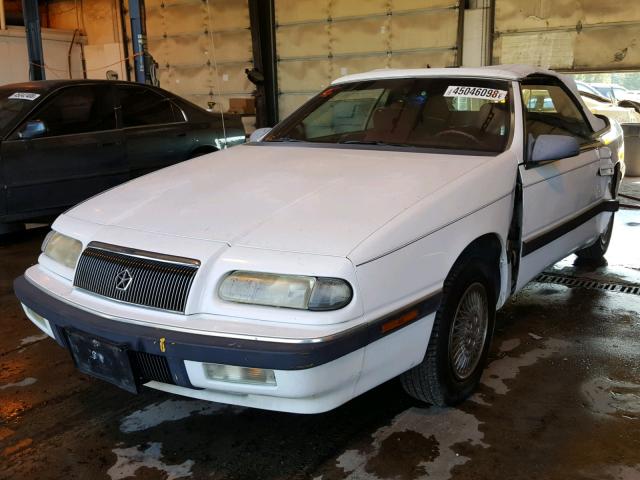 1C3XU4539PF614909 - 1993 CHRYSLER LEBARON 白色 照片 2
