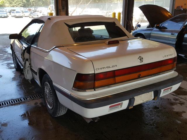 1C3XU4539PF614909 - 1993 CHRYSLER LEBARON 白色 照片 3