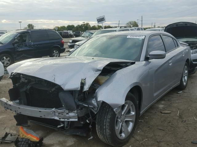 2C3CDXBG5DH711493 - 2013 DODGE CHARGER SE GRAY photo 2