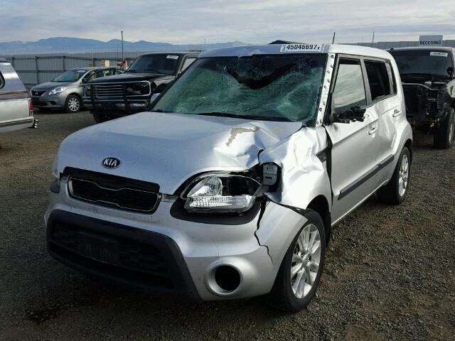 KNDJT2A66D7491293 - 2013 KIA SOUL + SILVER photo 2