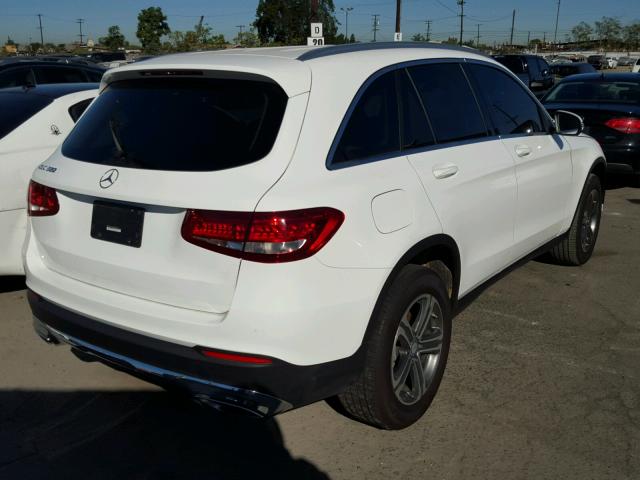 WDC0G4JBXHF148341 - 2017 MERCEDES-BENZ GLC WHITE photo 4