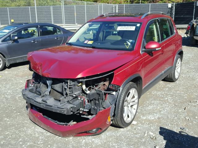 WVGBV7AX7CW103332 - 2012 VOLKSWAGEN TIGUAN S RED photo 2