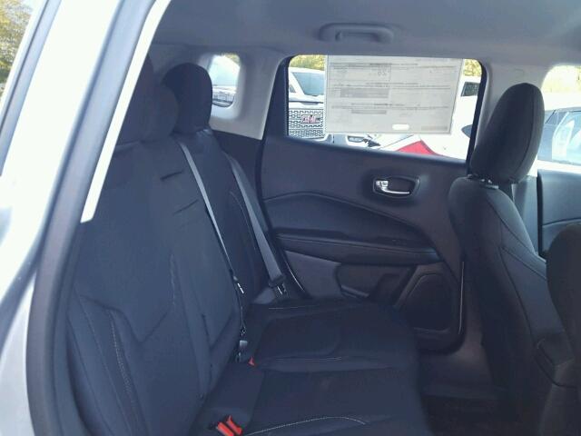 3C4NJCAB2JT125445 - 2018 JEEP COMPASS SP GRAY photo 6