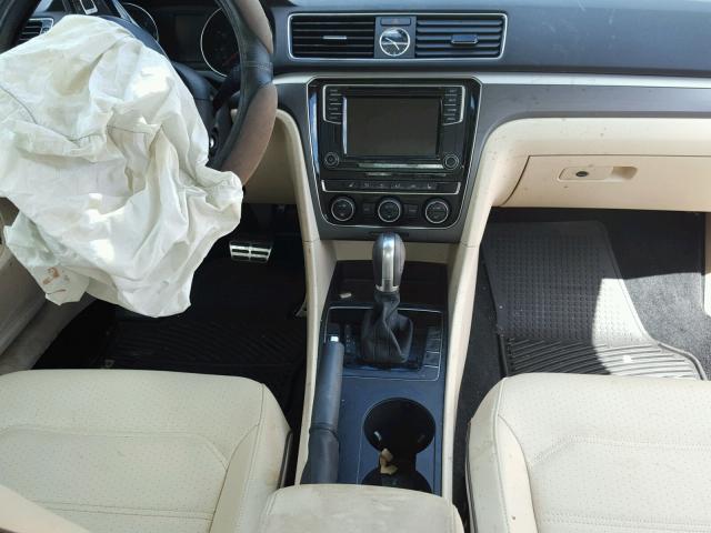 1VWDT7A32HC066180 - 2017 VOLKSWAGEN PASSAT R-L MAROON photo 9