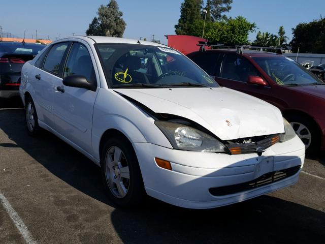 1FAFP34353W121819 - 2003 FORD FOCUS SE C WHITE photo 1