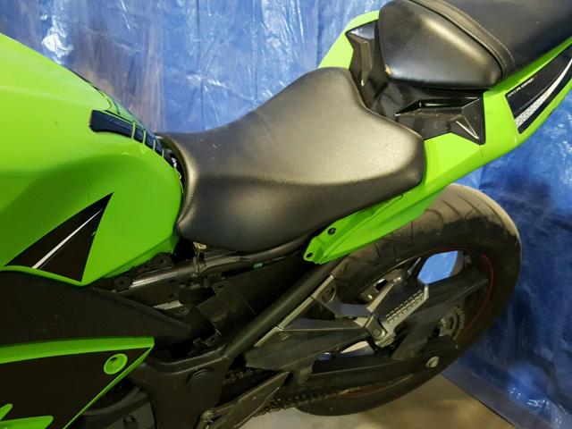 JKAEX8B1XEDA08383 - 2014 KAWASAKI EX300 B GREEN photo 6