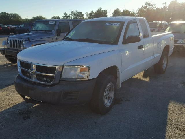 1D7HE32K48S529459 - 2008 DODGE DAKOTA SXT WHITE photo 2