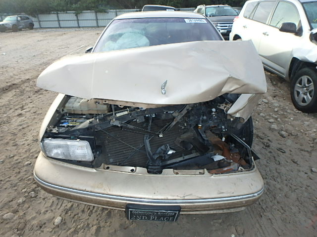 1G1BL52W4TR188903 - 1996 CHEVROLET CAPRICE CL 金色 照片 9