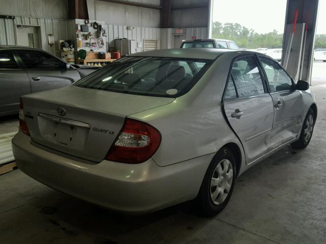 4T1BE32K02U575622 - 2002 TOYOTA CAMRY SILVER photo 4