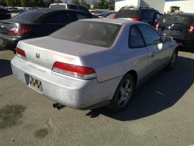 JHMBB6240WC010328 - 1998 HONDA PRELUDE SILVER photo 4