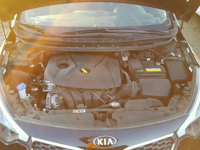 KNAFK4A66G5571498 - 2016 KIA FORTE LX BLACK photo 7