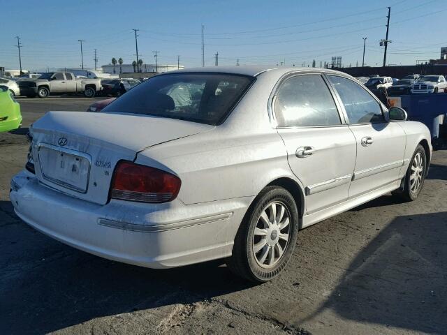 KMHWF35H53A905174 - 2003 HYUNDAI SONATA WHITE photo 4