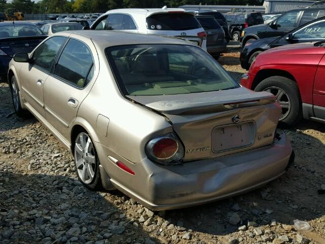 JN1DA31A83T426757 - 2003 NISSAN MAXIMA GLE GOLD photo 3