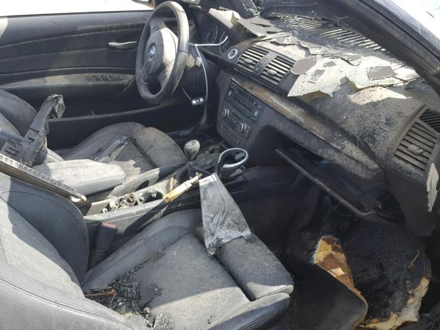 WBAUN93548VE94053 - 2008 BMW 135 I Ақ фото 5