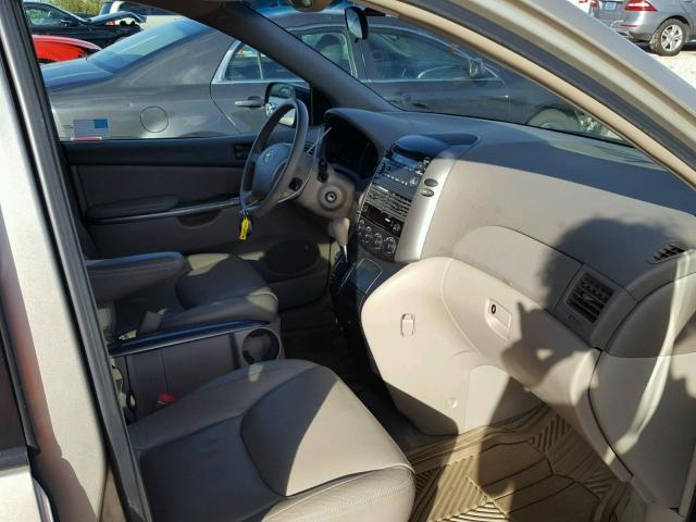 5TDZK23C48S115857 - 2008 TOYOTA SIENNA CE GOLD photo 5