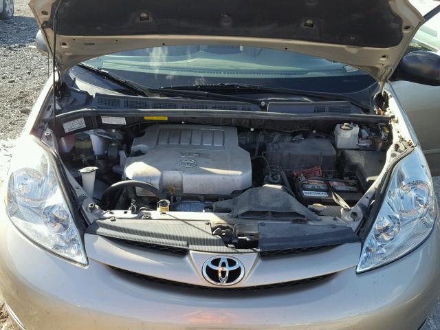 5TDZK23C48S115857 - 2008 TOYOTA SIENNA CE GOLD photo 7