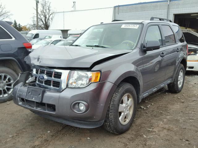 1FMCU9D74CKC52786 - 2012 FORD ESCAPE GRAY photo 2