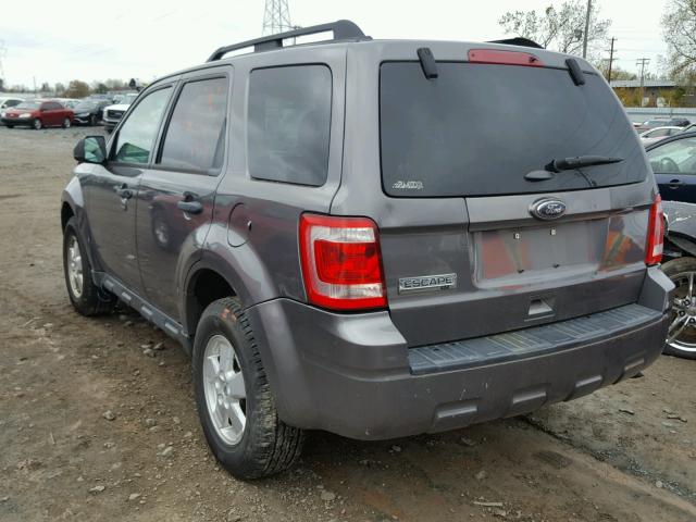 1FMCU9D74CKC52786 - 2012 FORD ESCAPE GRAY photo 3