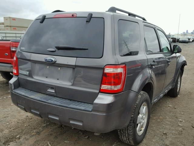 1FMCU9D74CKC52786 - 2012 FORD ESCAPE GRAY photo 4