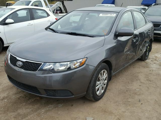 KNAFU4A20D5727215 - 2013 KIA FORTE EX GRAY photo 2