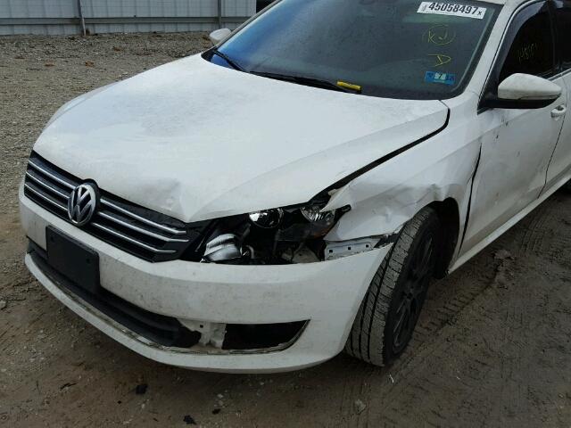 1VWBH7A33CC050748 - 2012 VOLKSWAGEN PASSAT SE WHITE photo 9