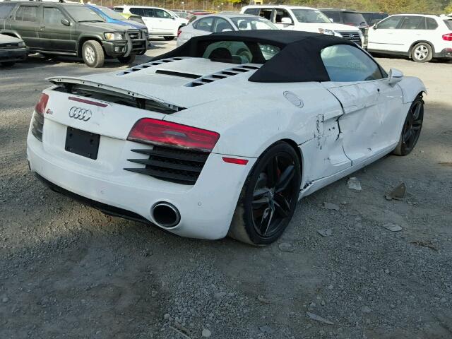 WUASUAFG2F7001516 - 2015 AUDI R8 WHITE photo 4