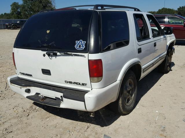 1GNDT13W7Y2174248 - 2000 CHEVROLET BLAZER WHITE photo 4