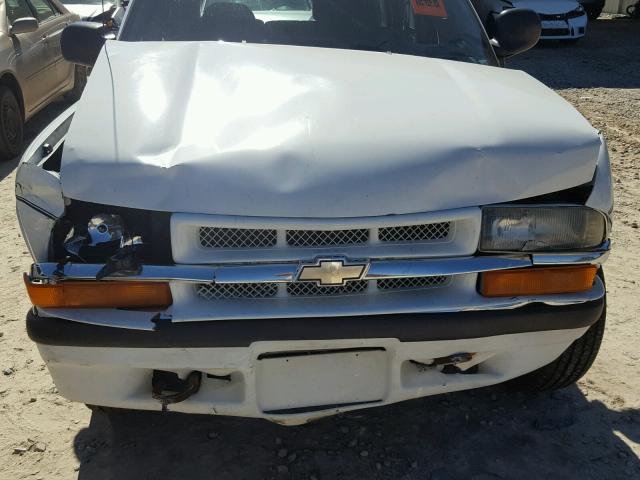 1GNDT13W7Y2174248 - 2000 CHEVROLET BLAZER WHITE photo 7