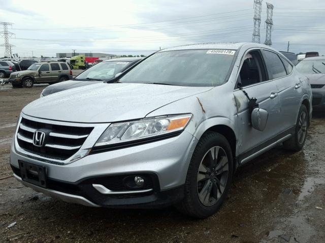 5J6TF2H50DL006256 - 2013 HONDA CROSSTOUR SILVER photo 2